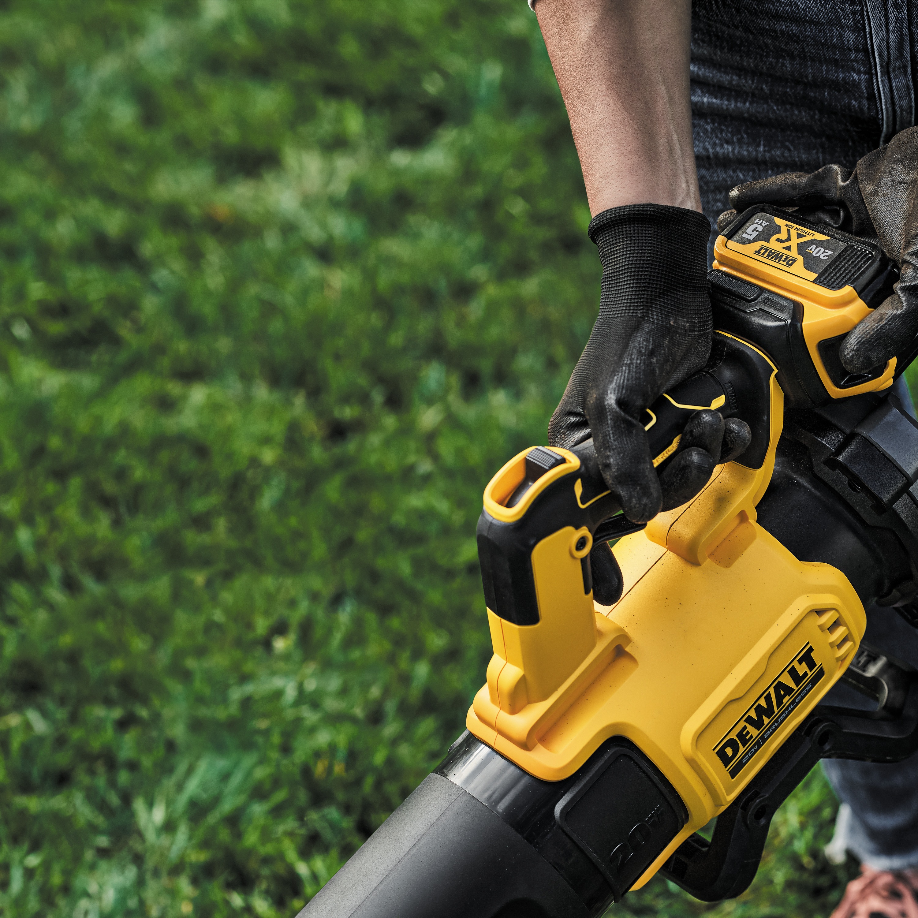 20V MAX* XR® BRUSHLESS HANDHELD BLOWER - DCBL722P1 | DEWALT