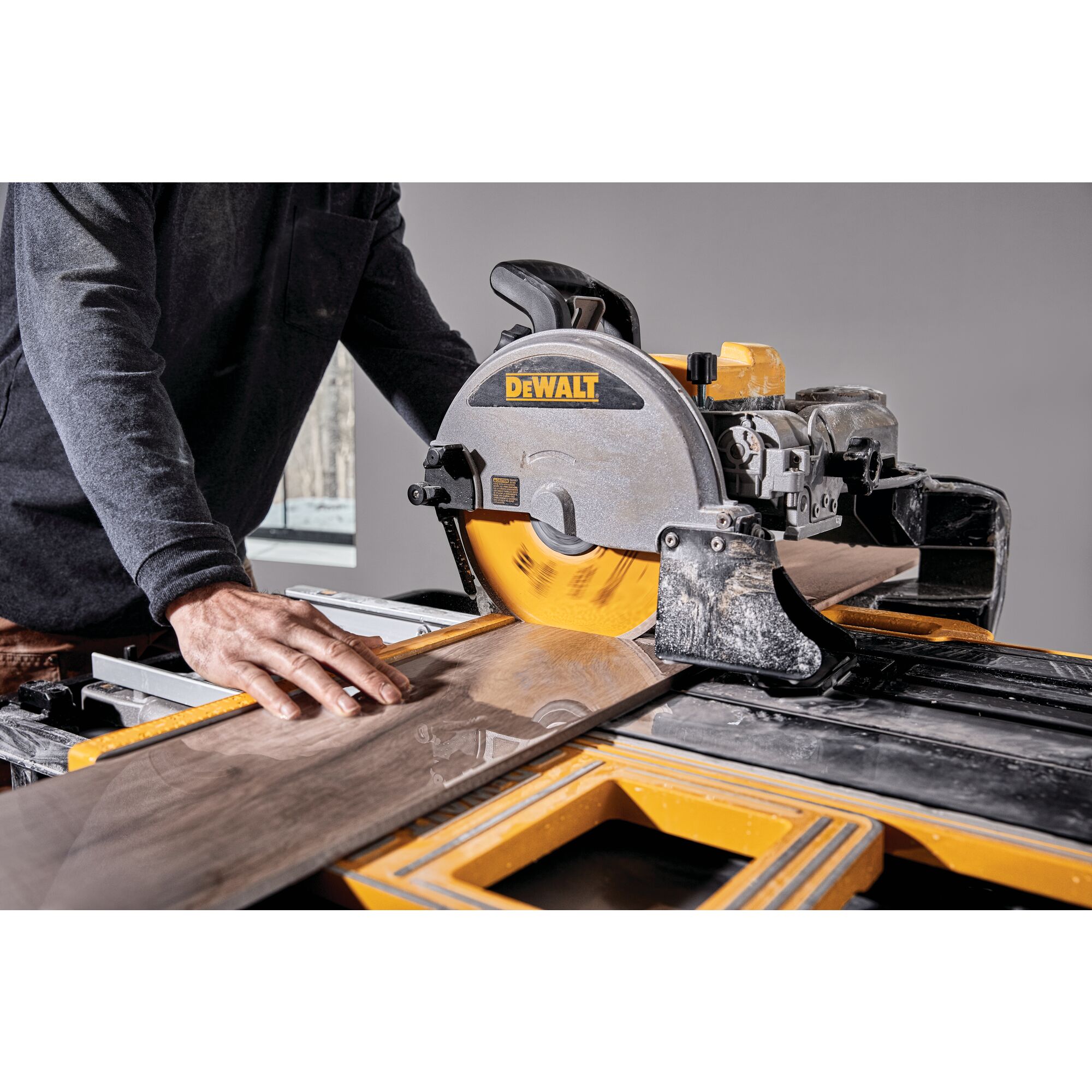 Dewalt store wet cutter