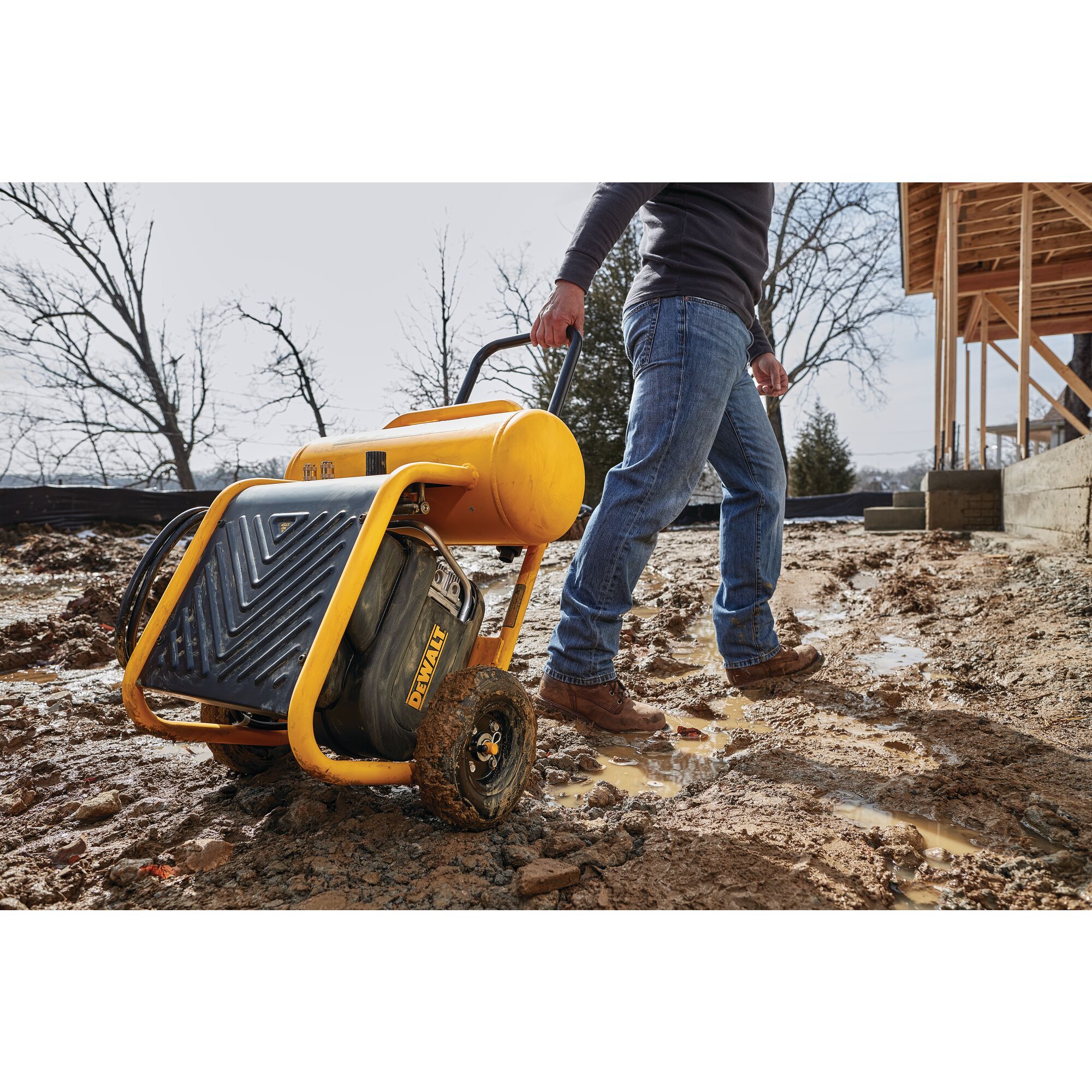 Dewalt stand up deals compressor