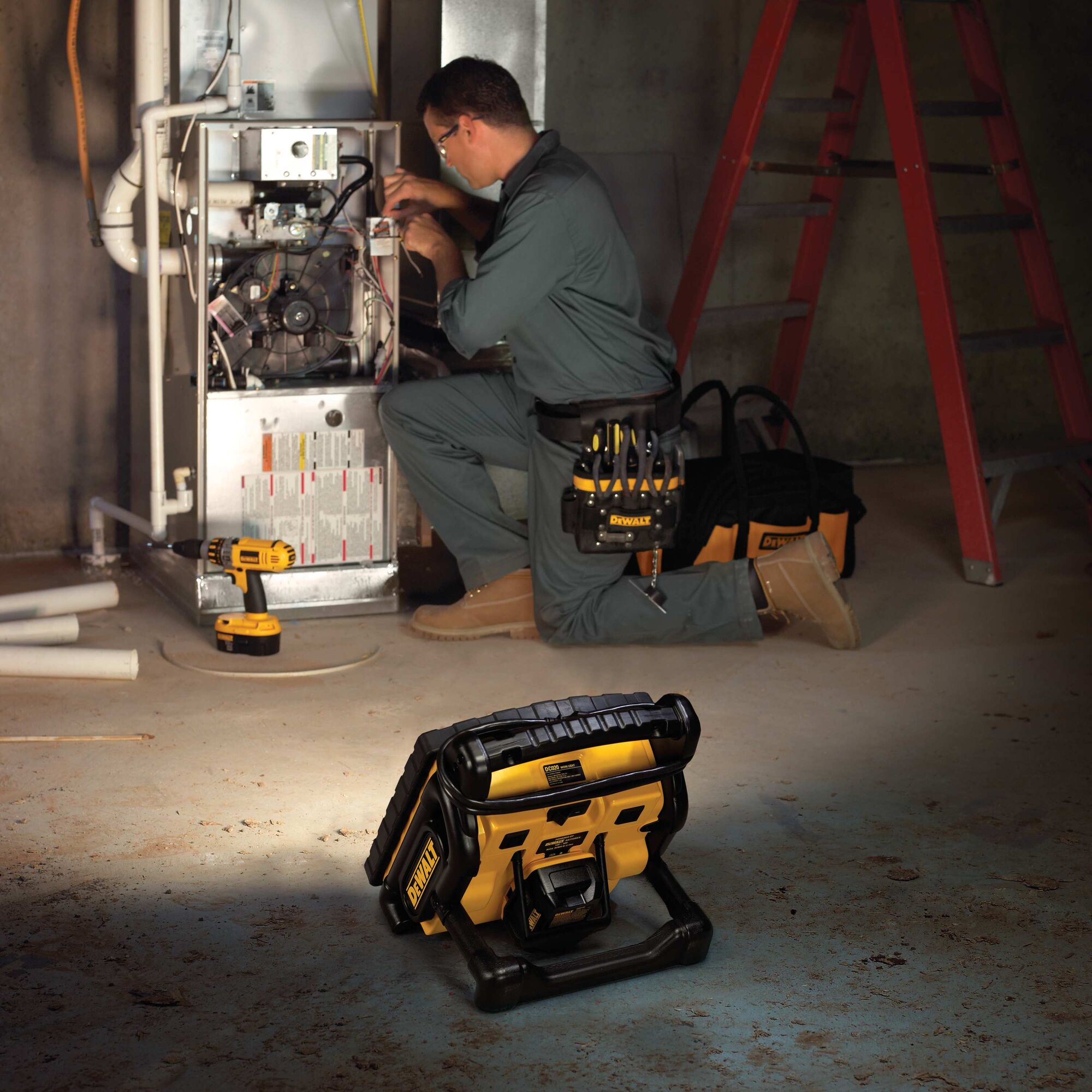 Cordless Corded Area Light DEWALT