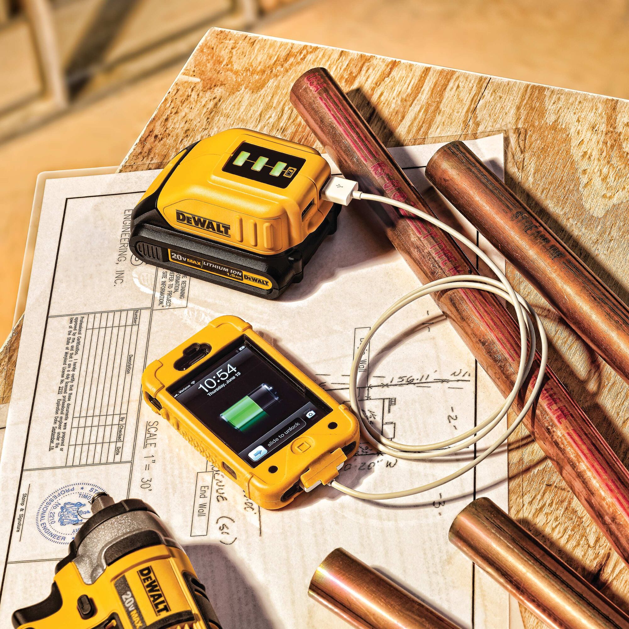 週末限定値下げ dewalt USB 充電器 4点セット 買い物 altinelmermer.com.tr