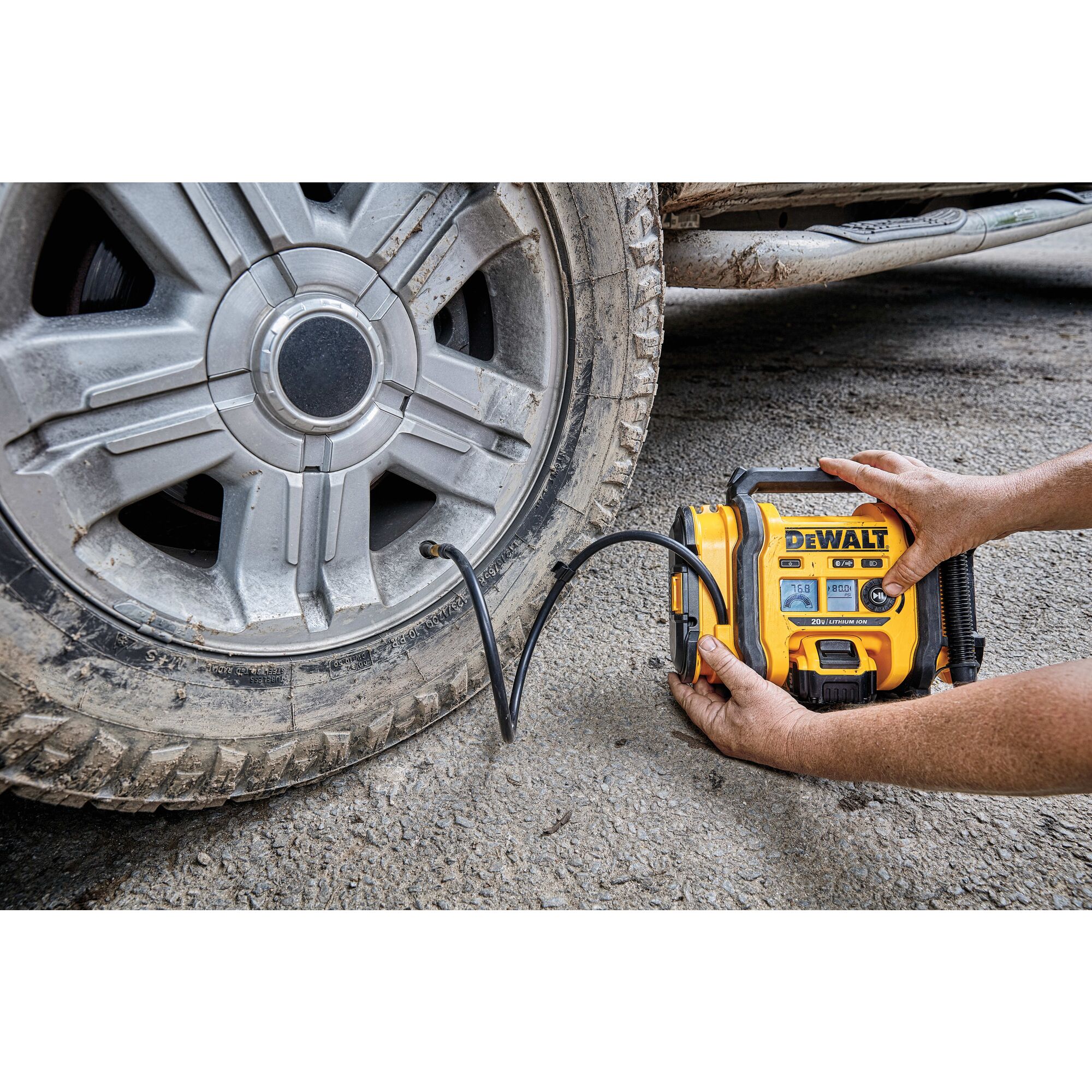 Dewalt air clearance compressor battery powered