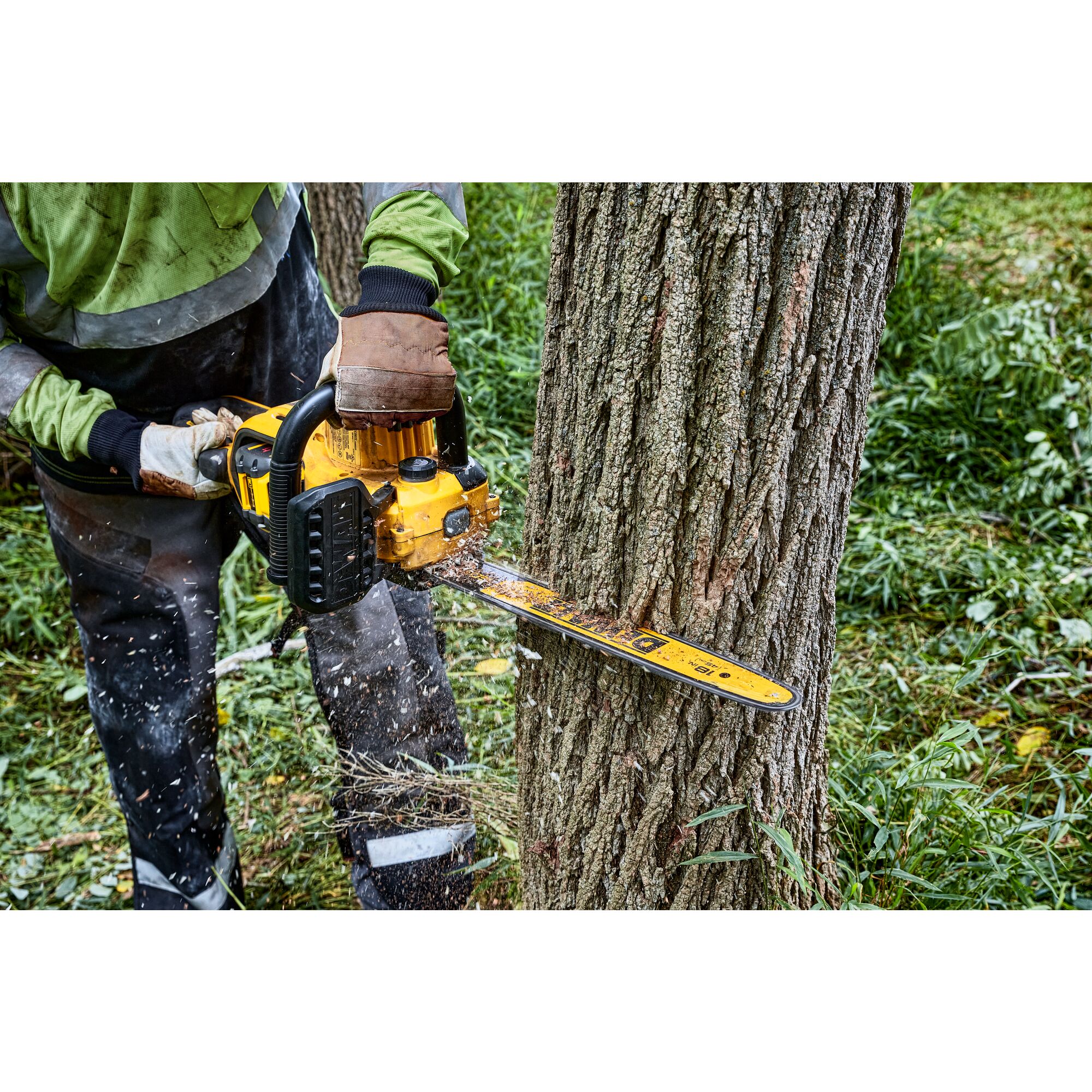 Dewalt shop chainsaw blade