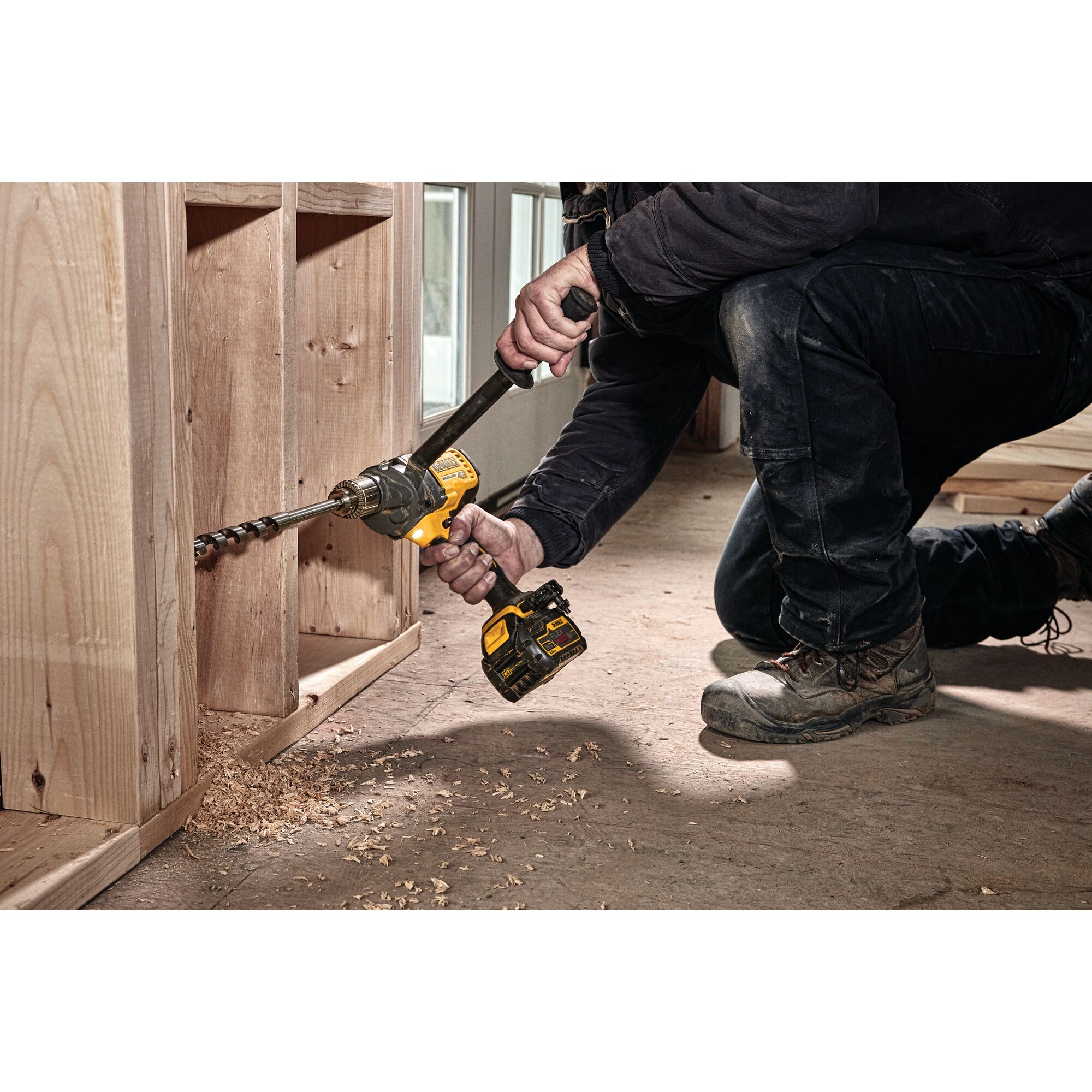 Dewalt mixing store drill battery