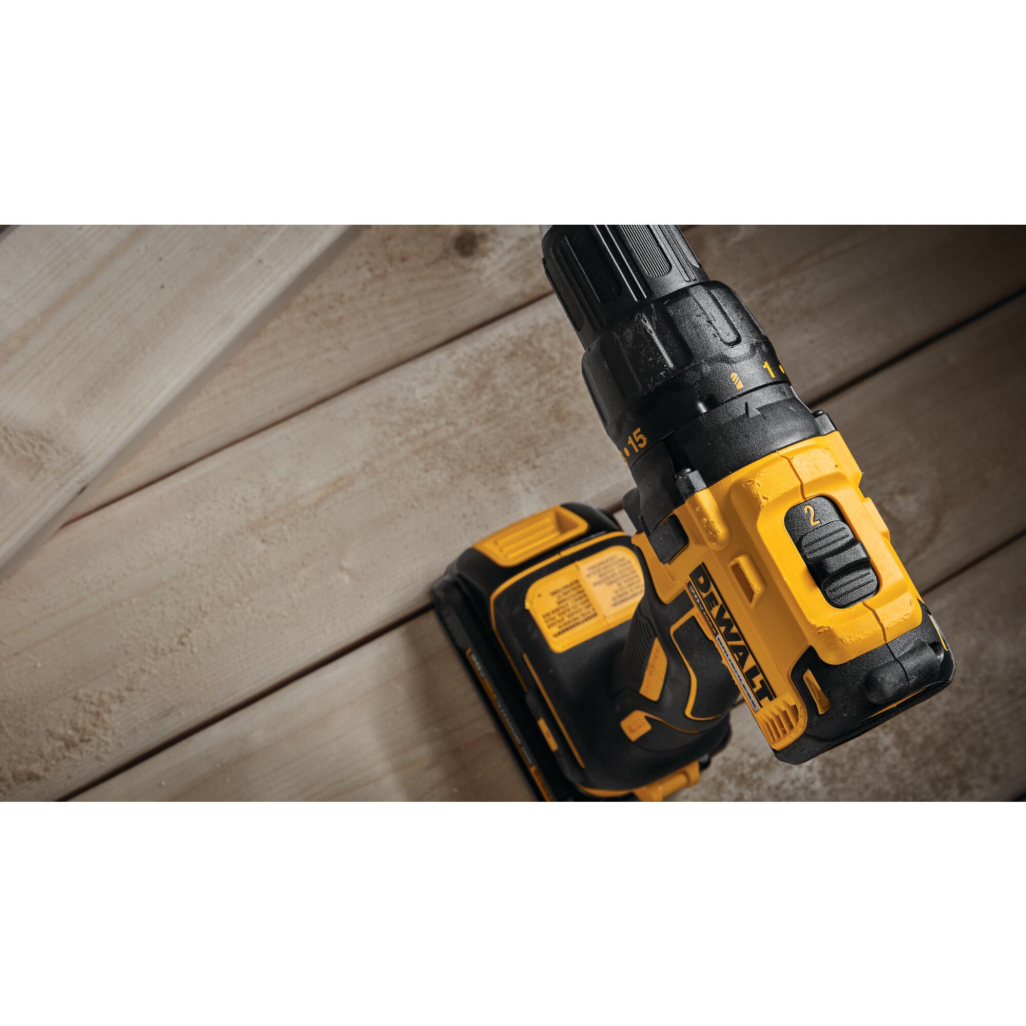 Dewalt dcd777c2 best sale