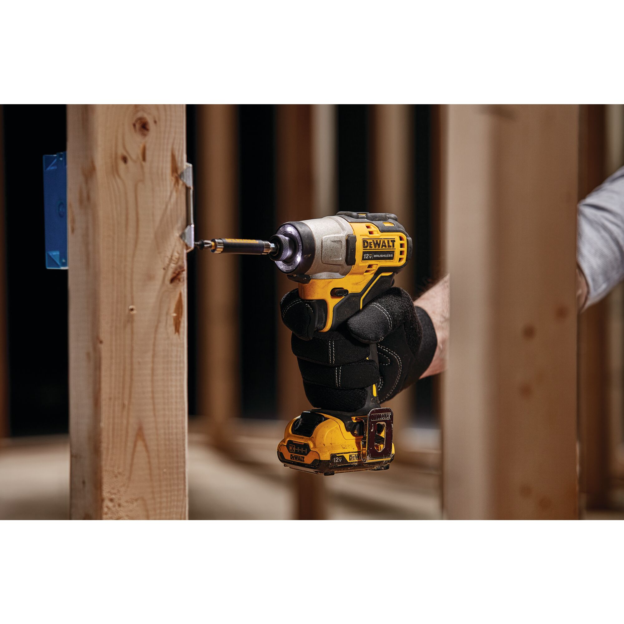 Dewalt xtreme deals 12v impact wrench