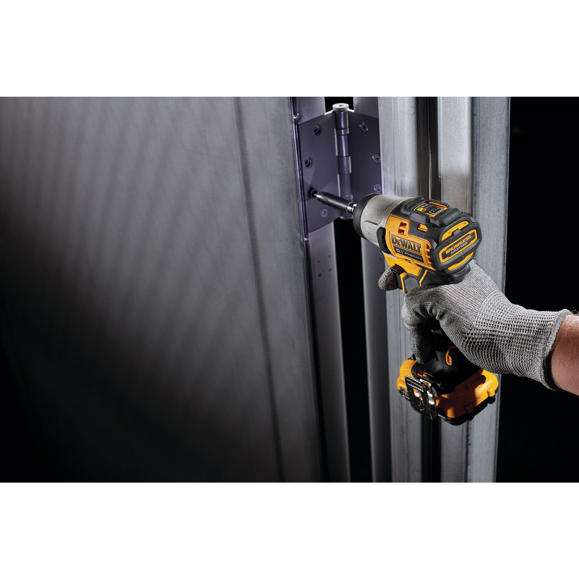 Dewalt dcf801 deals