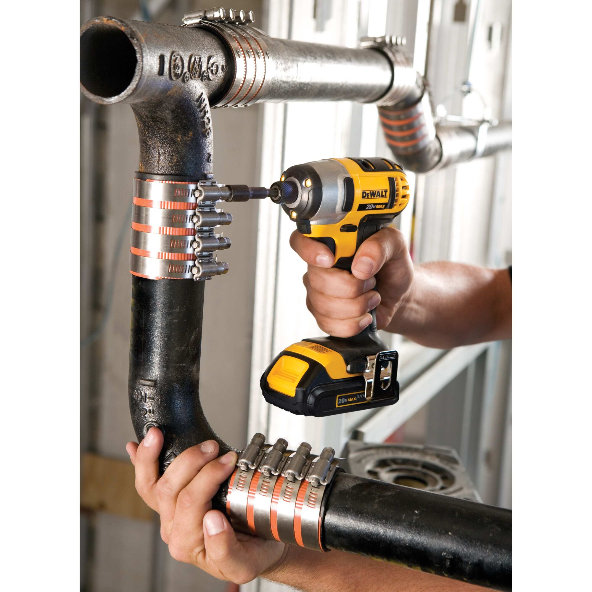 20V MAX* Lithium Ion 1/4 in Impact Driver Kit (1.5Ah) | DEWALT