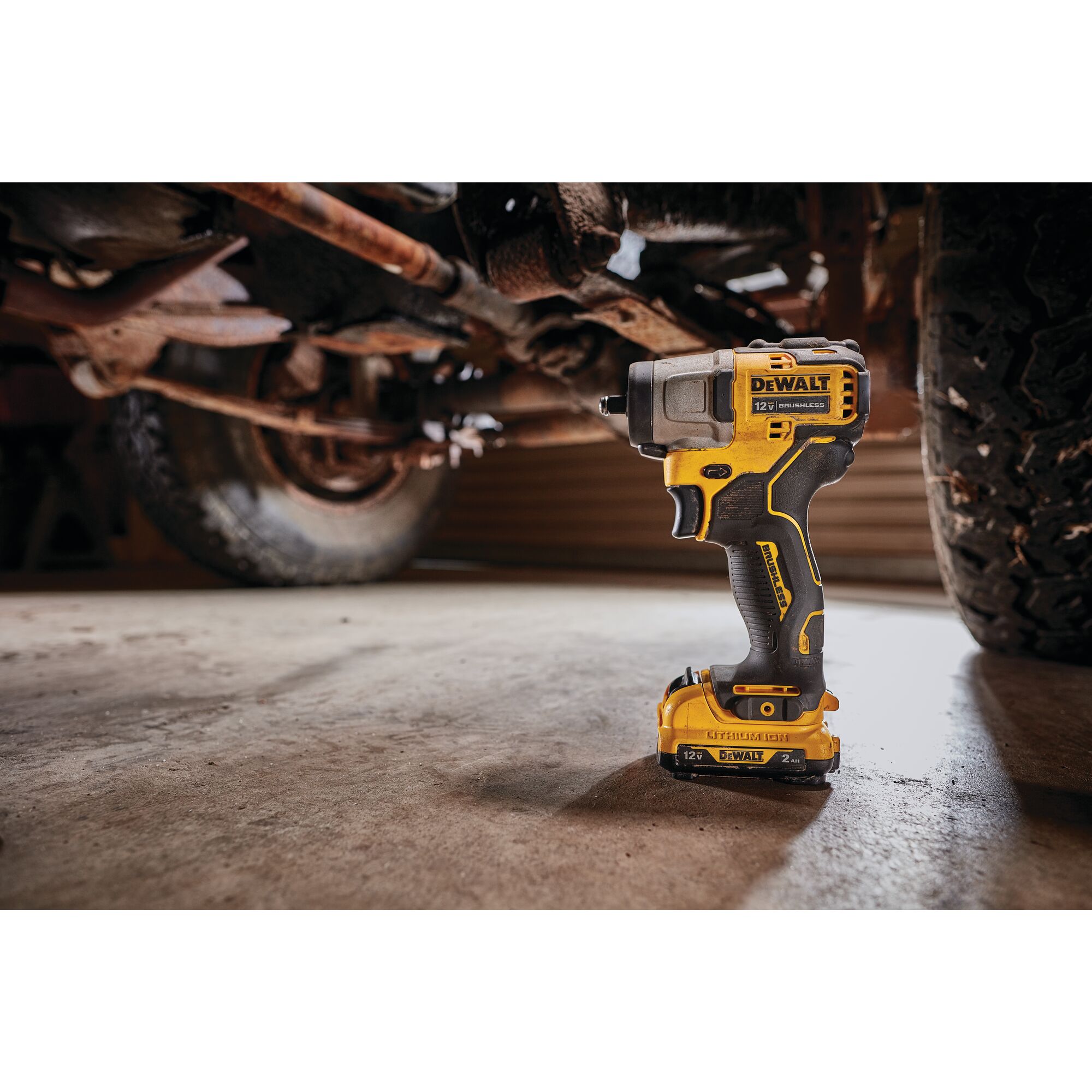 XTREME 12V MAX Brushless 3 8 in. Cordless Impact Wrench Kit DEWALT