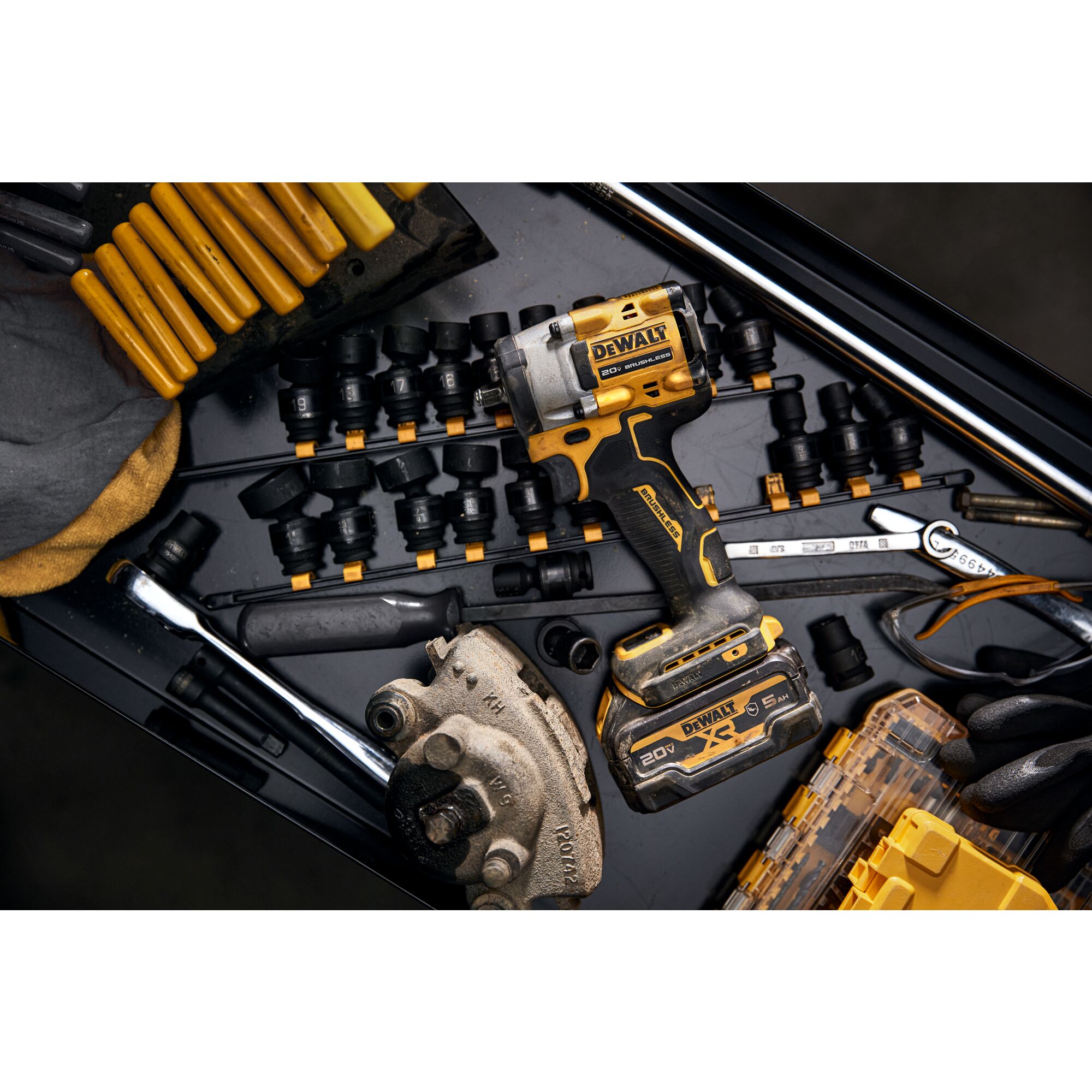 Dewalt atomic tool deals set