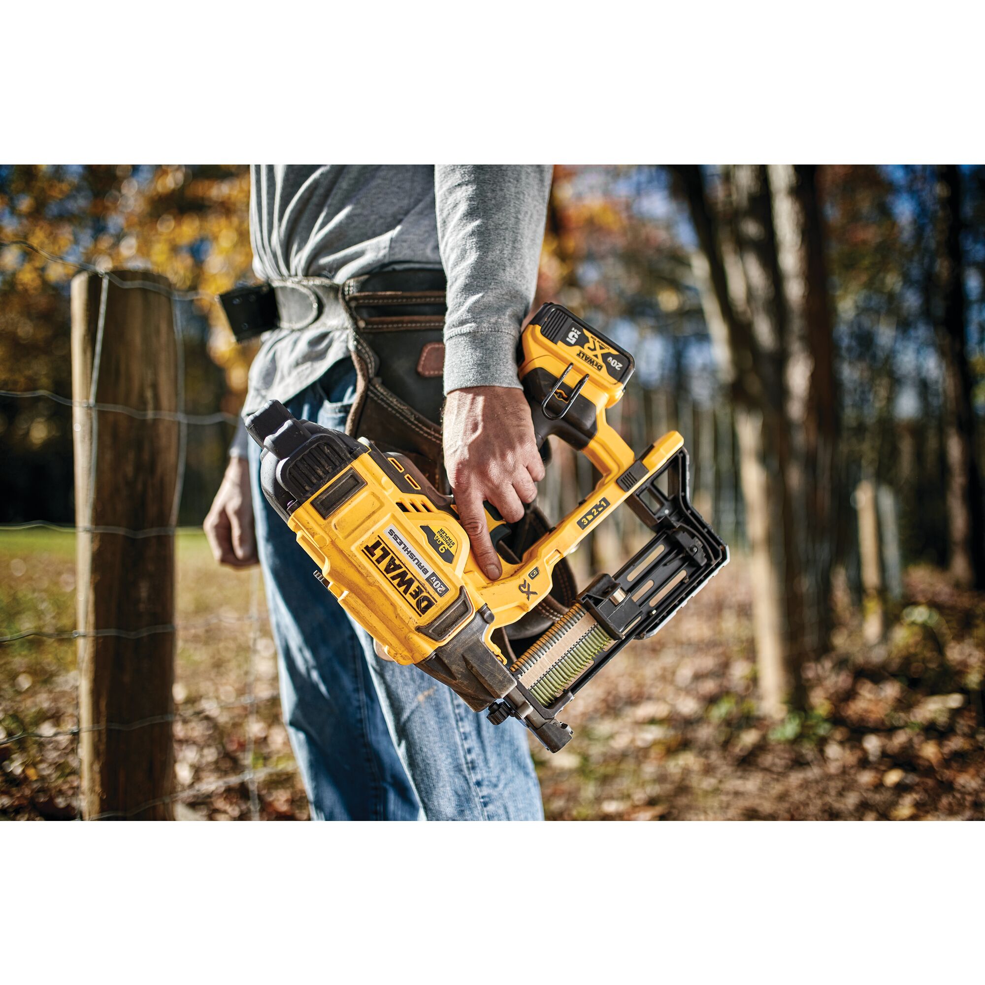 Cordless nail gun for shop fence