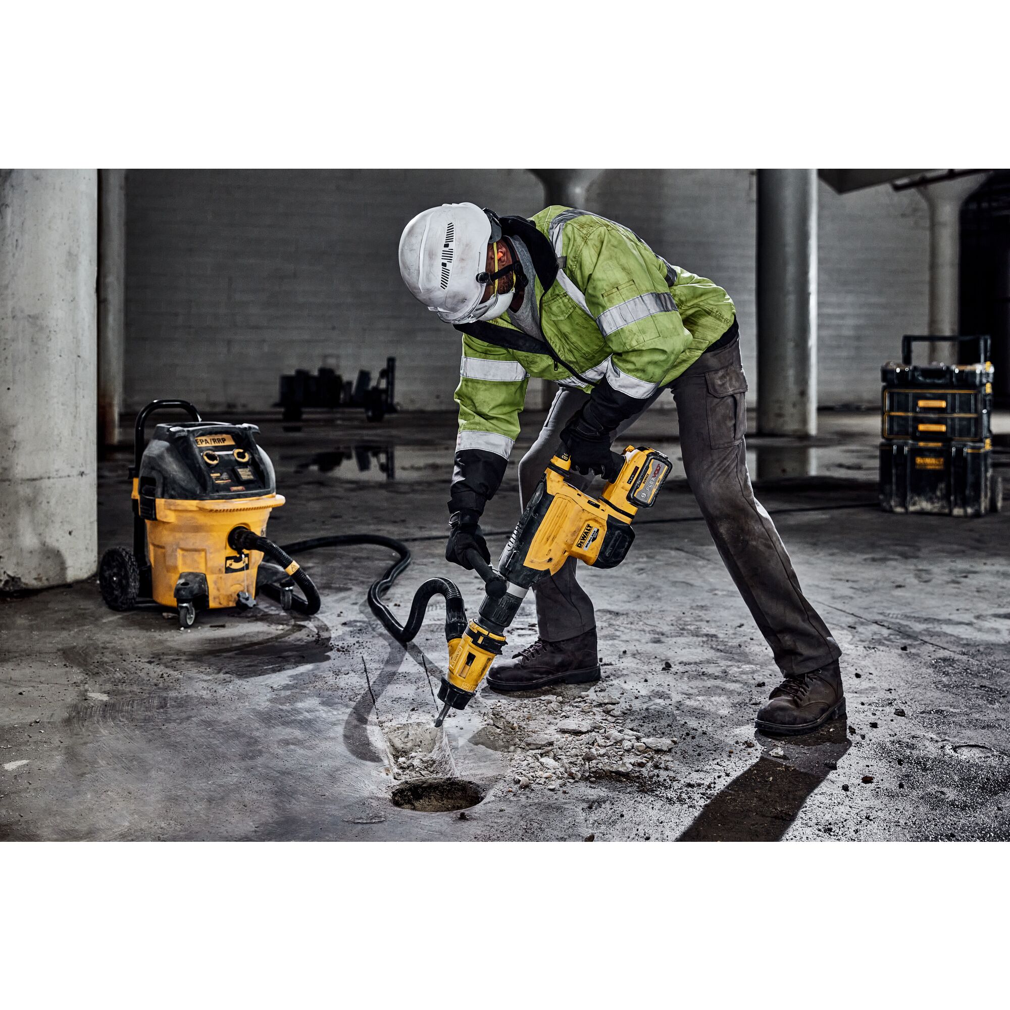 Dewalt cordless clearance demolition hammer