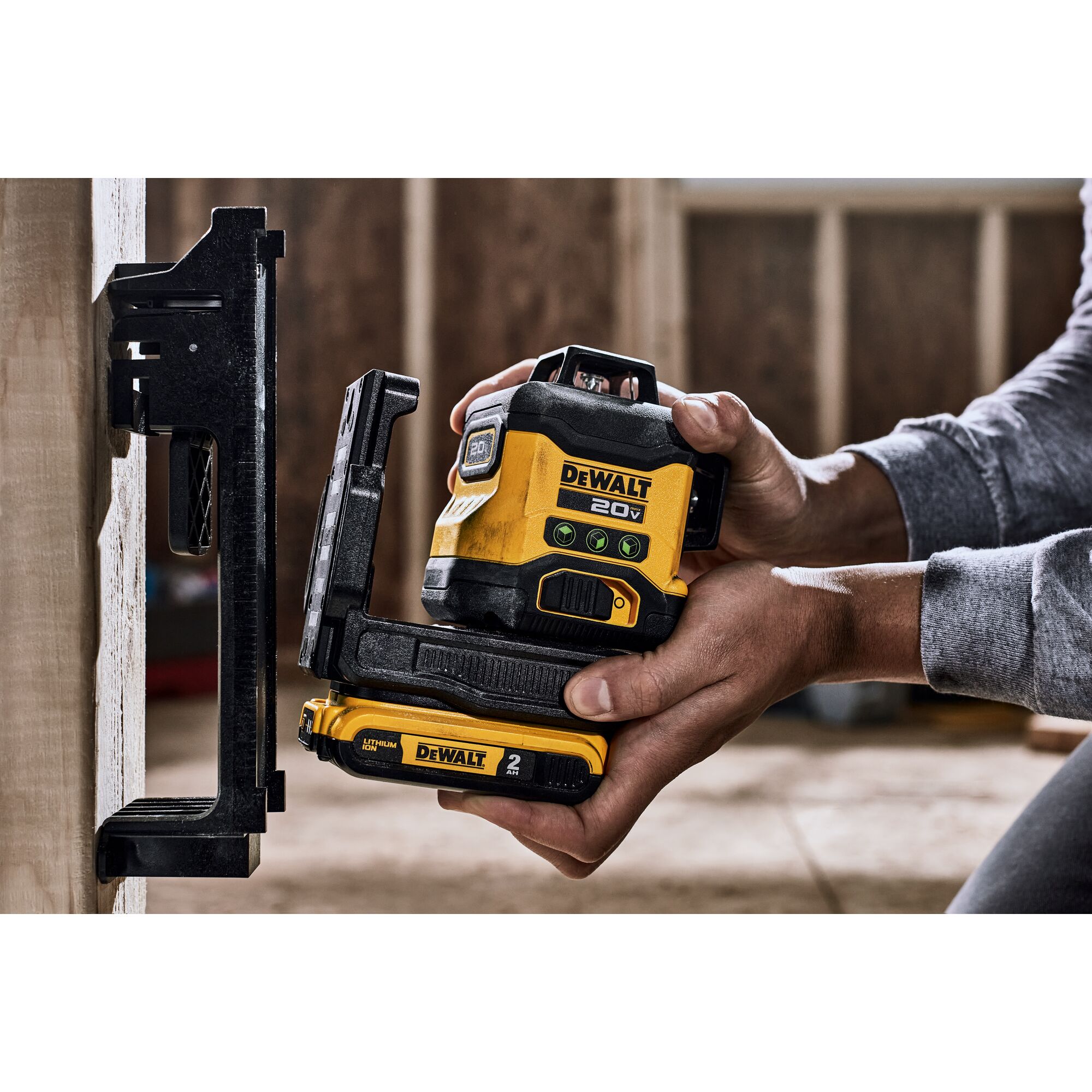 20v dewalt deals laser