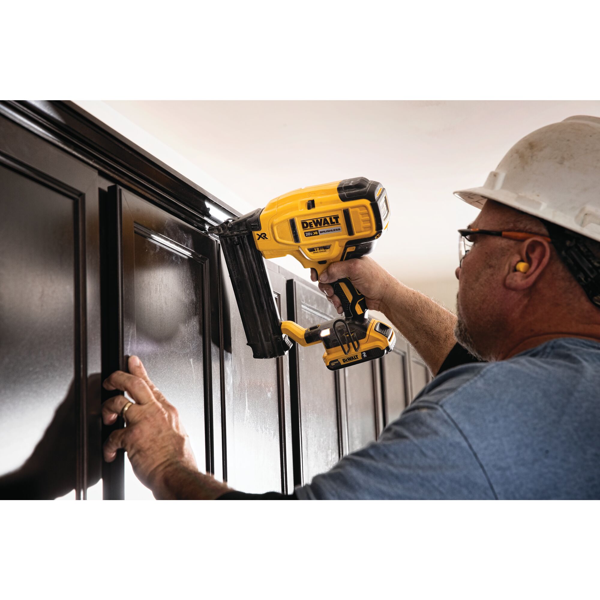 Dewalt brad nailer on sale 20v tool only