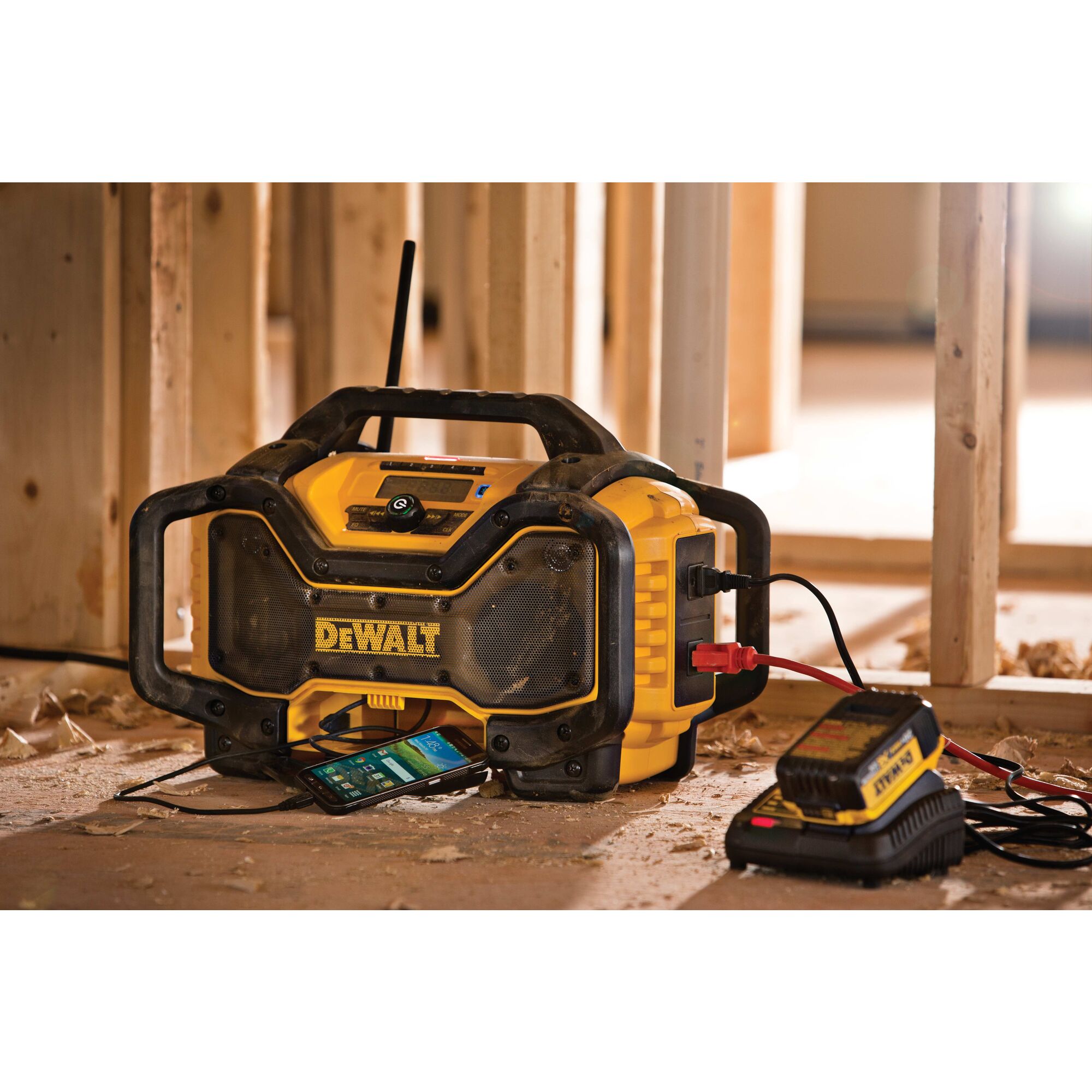 Dewalt bluetooth online battery