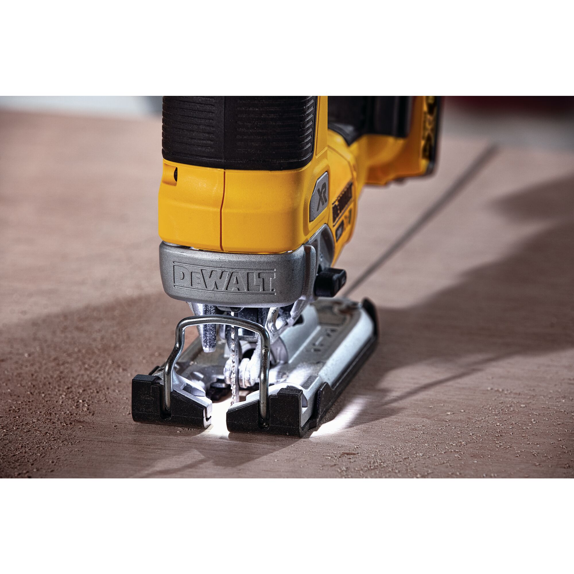 Dewalt cordless best sale jigsaw lowes