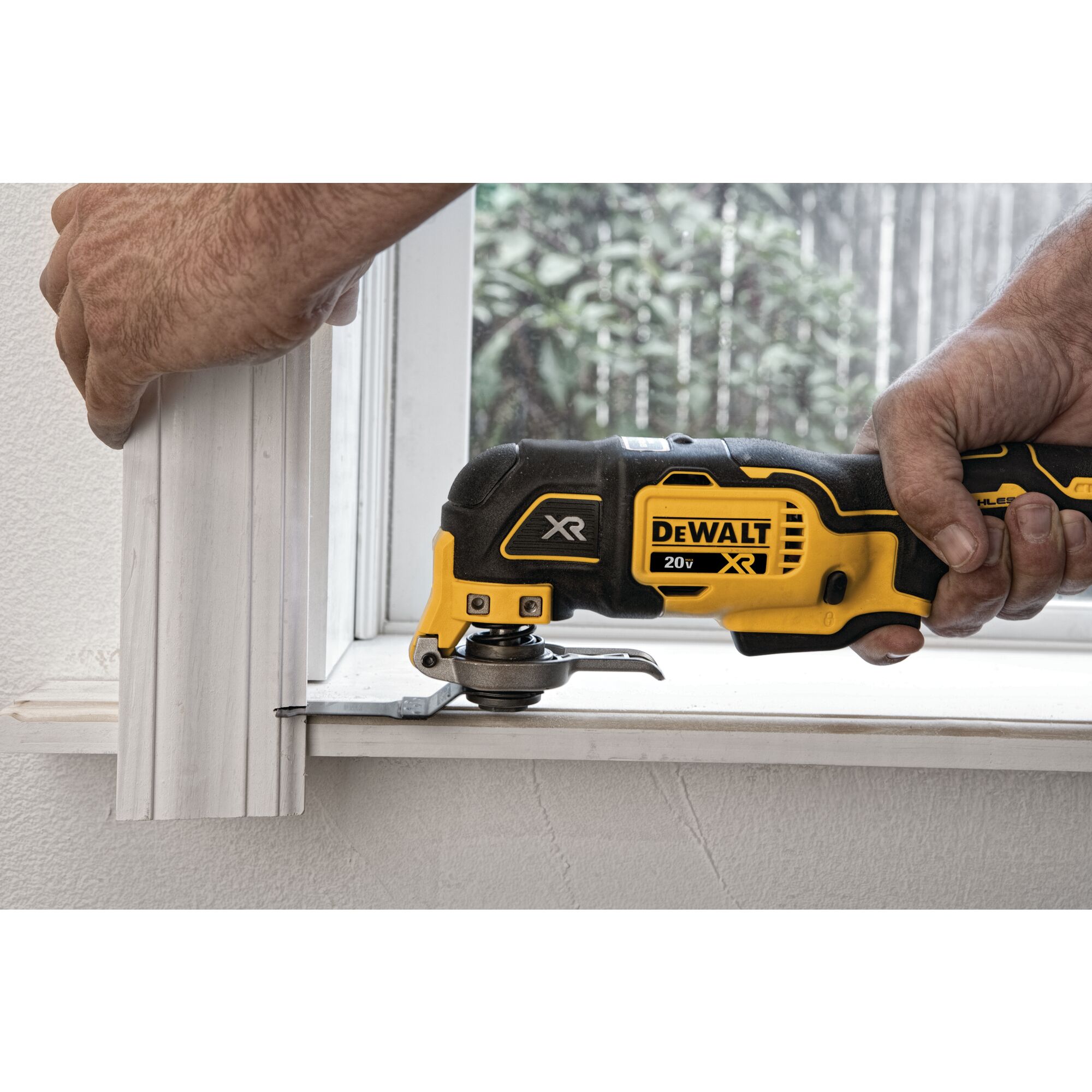 Dewalt 20v deals multi tool kit