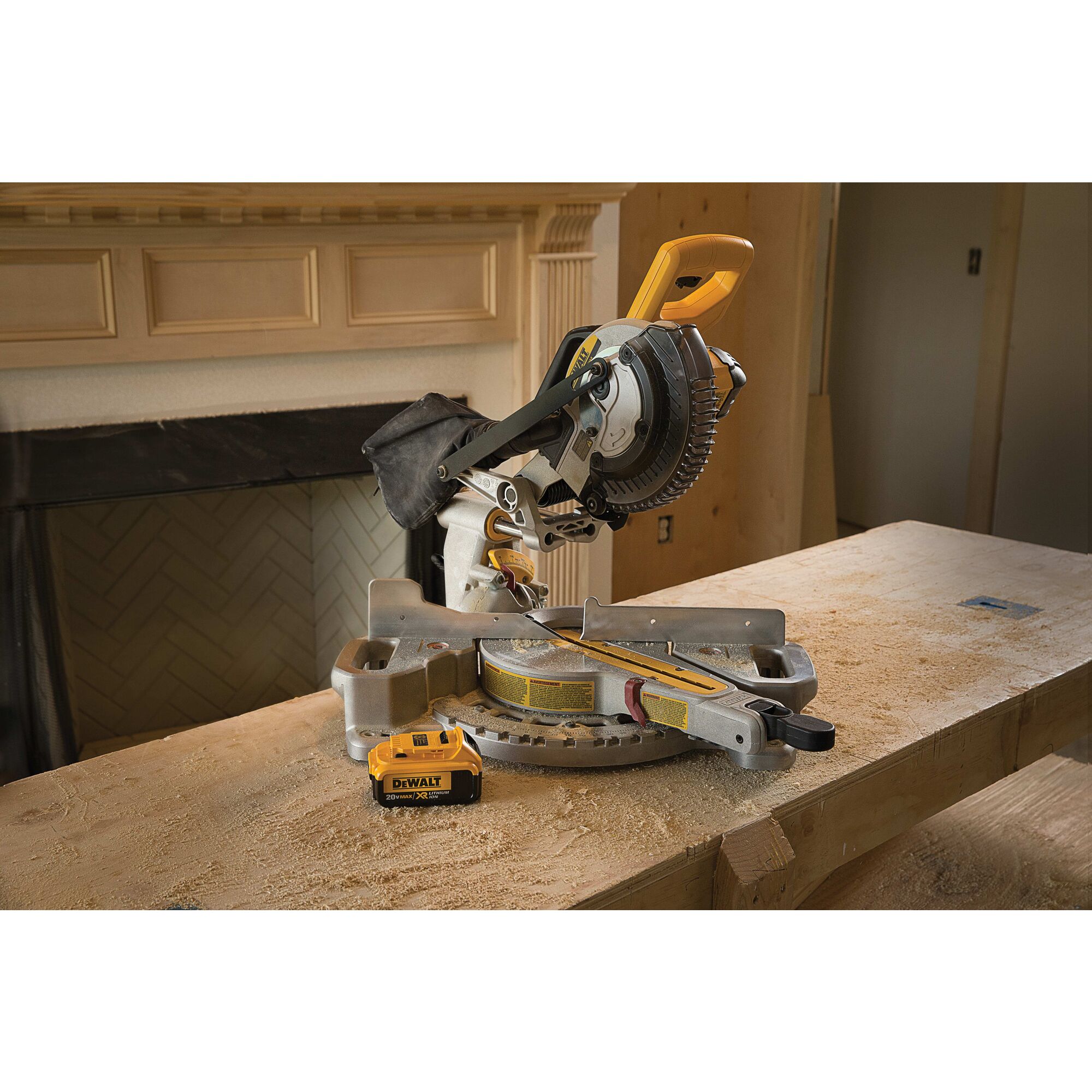 Dewalt battery online compound miter saw