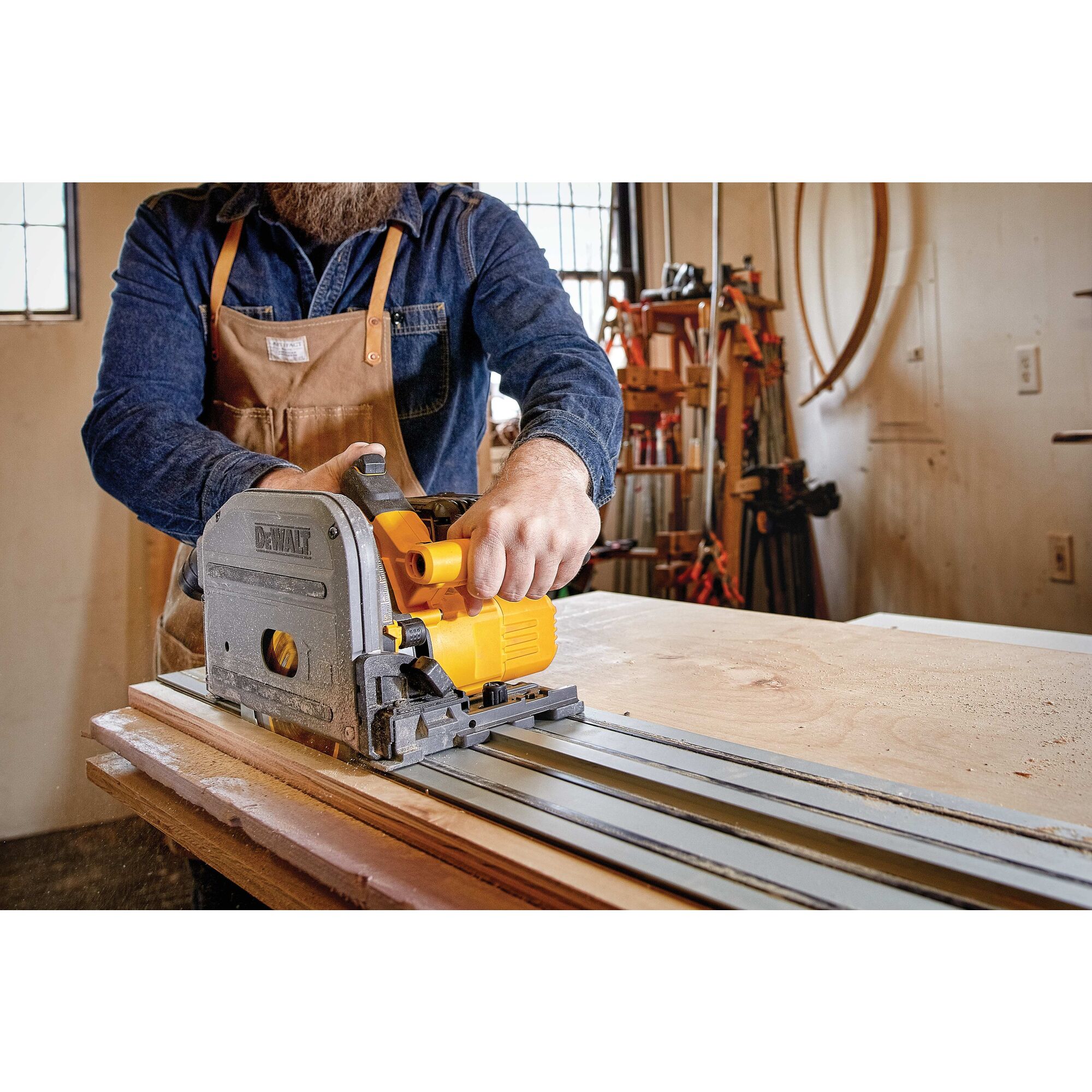 Dewalt cordless deals plunge saw