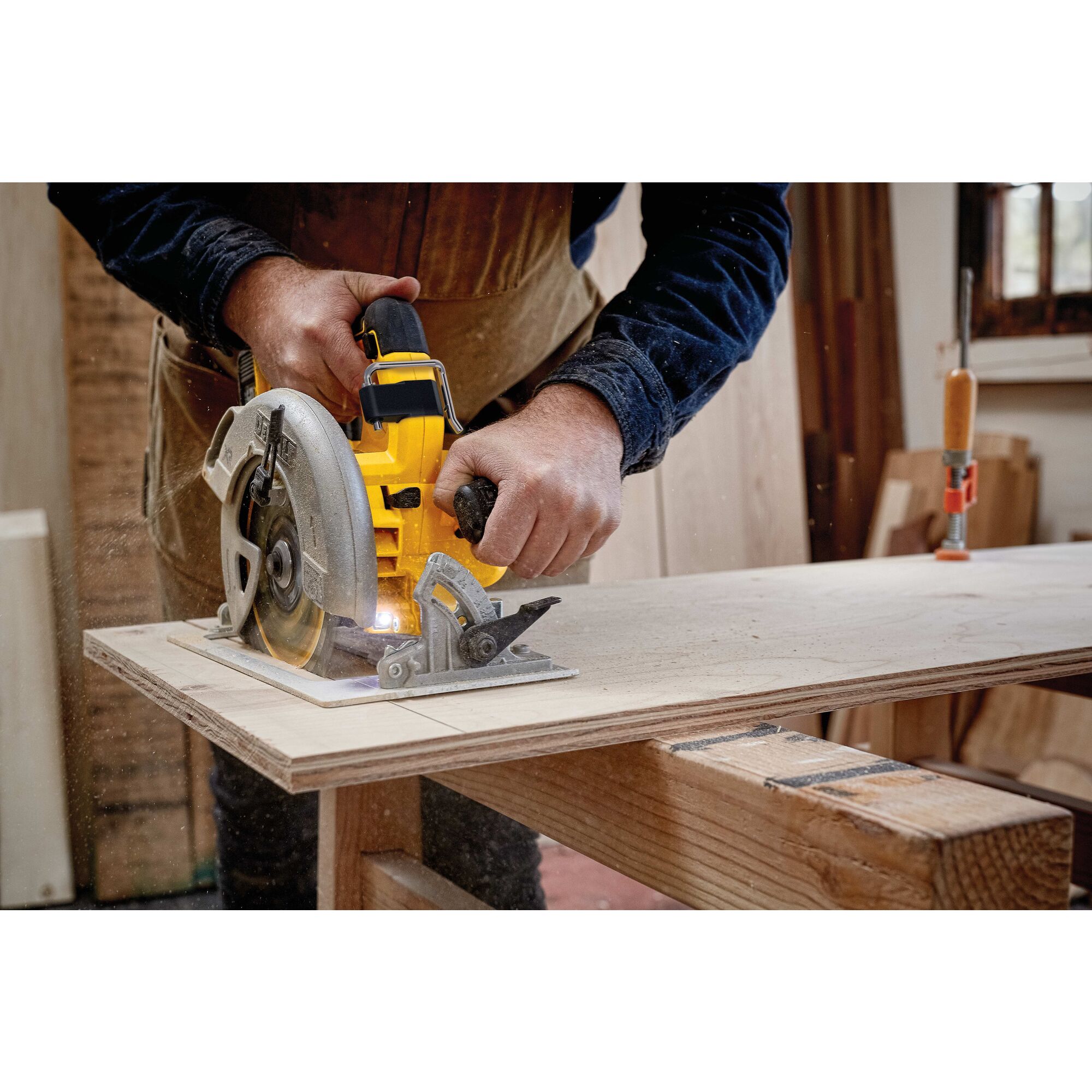 Dewalt battery deals for circular saw