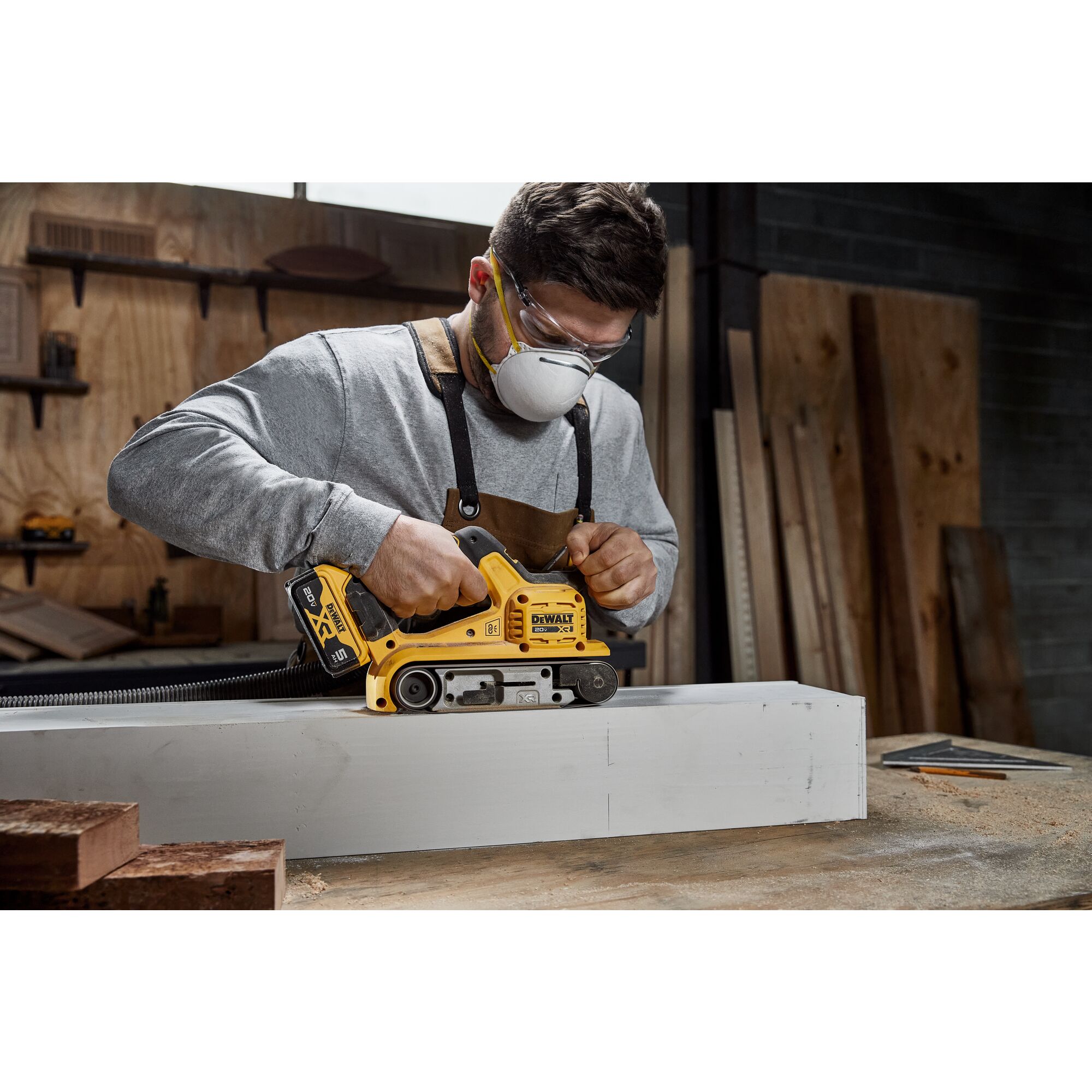 20V MAX* XR® Brushless Cordless Belt Sander (Tool Only) | DEWALT