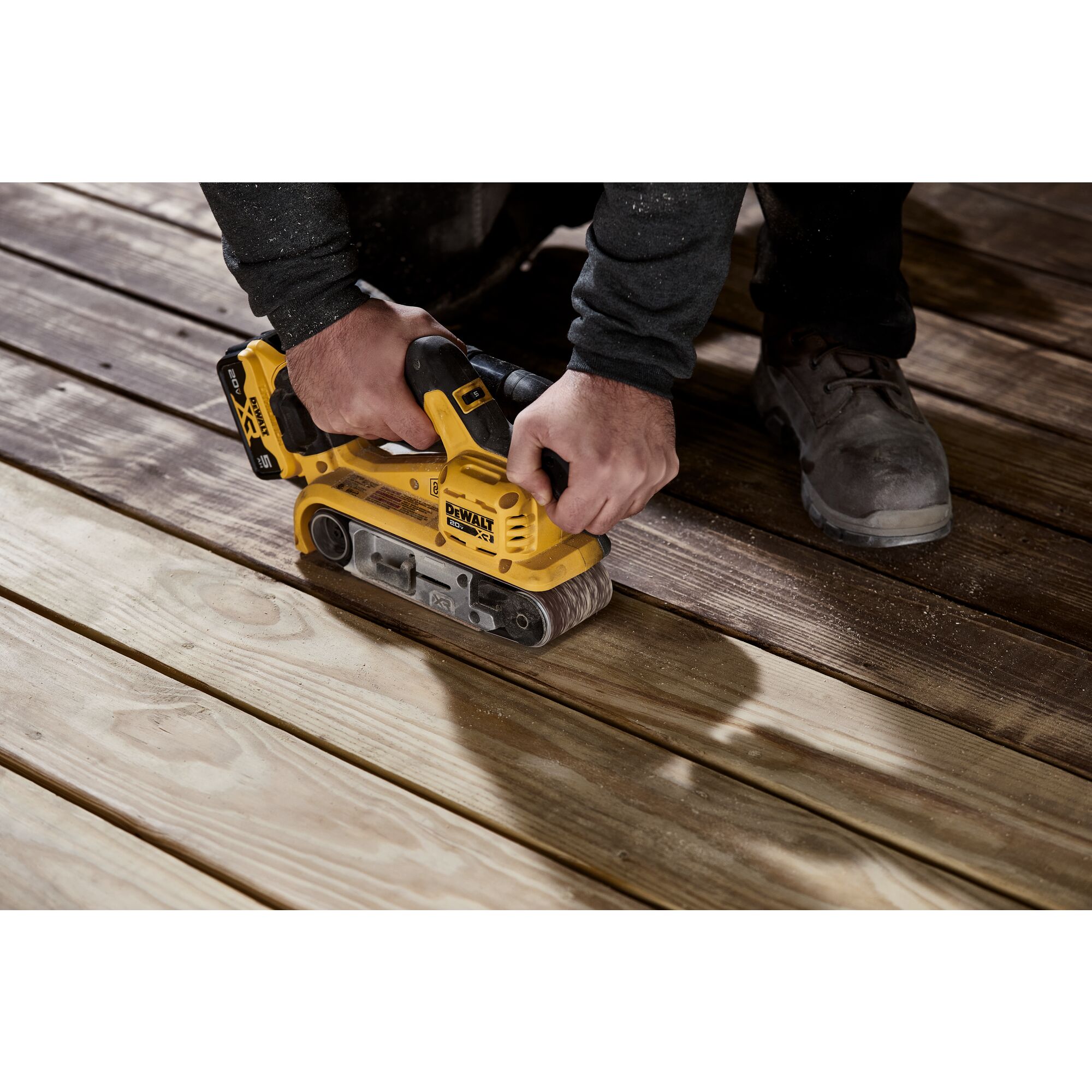 Dewalt cordless 2025 belt sander