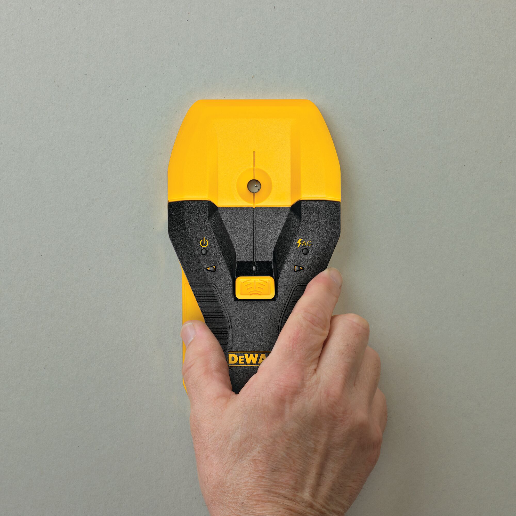 1-1/2 in. Stud Finder | DEWALT