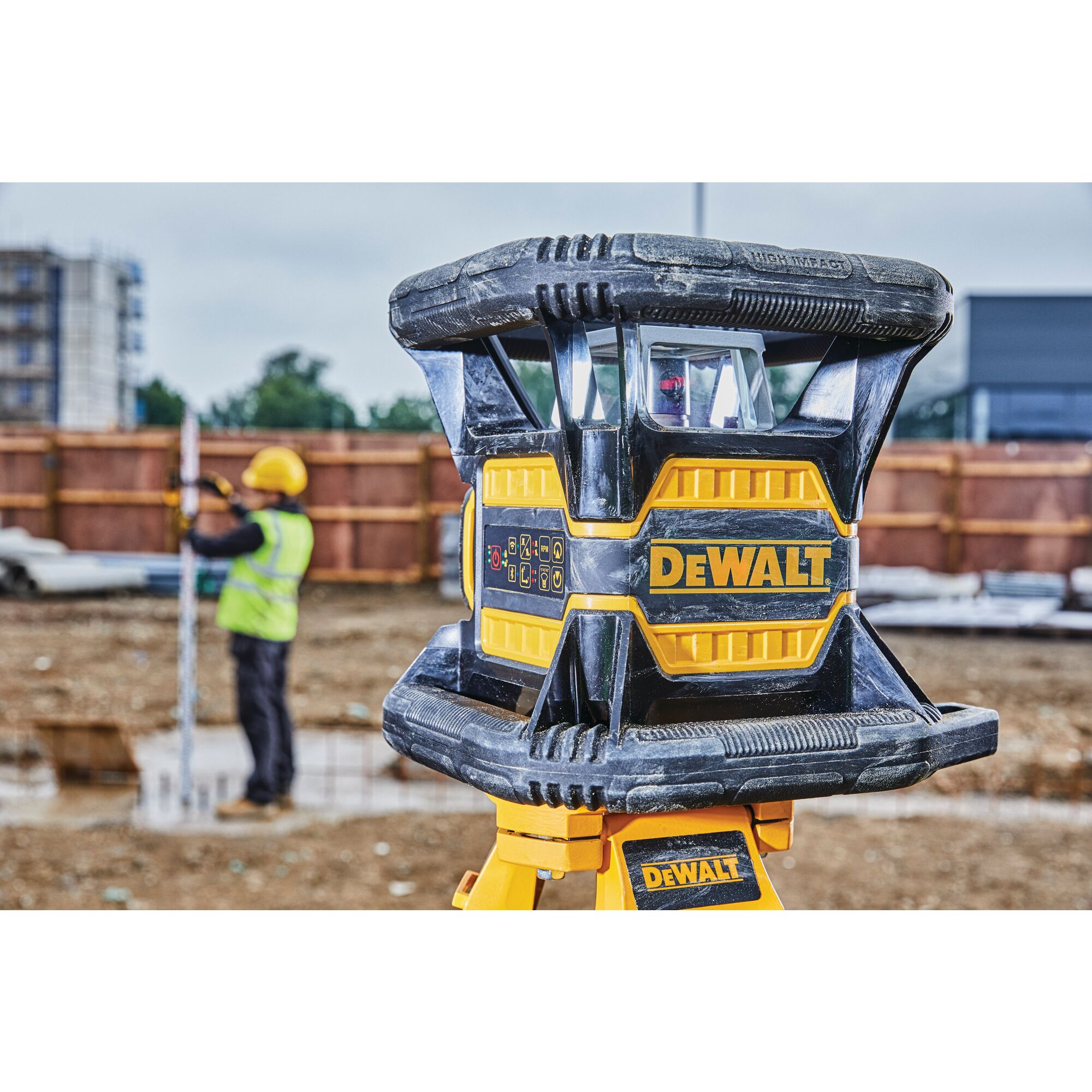 20V MAX* Tool Connect™ Red Tough Rotary Laser Level | DEWALT