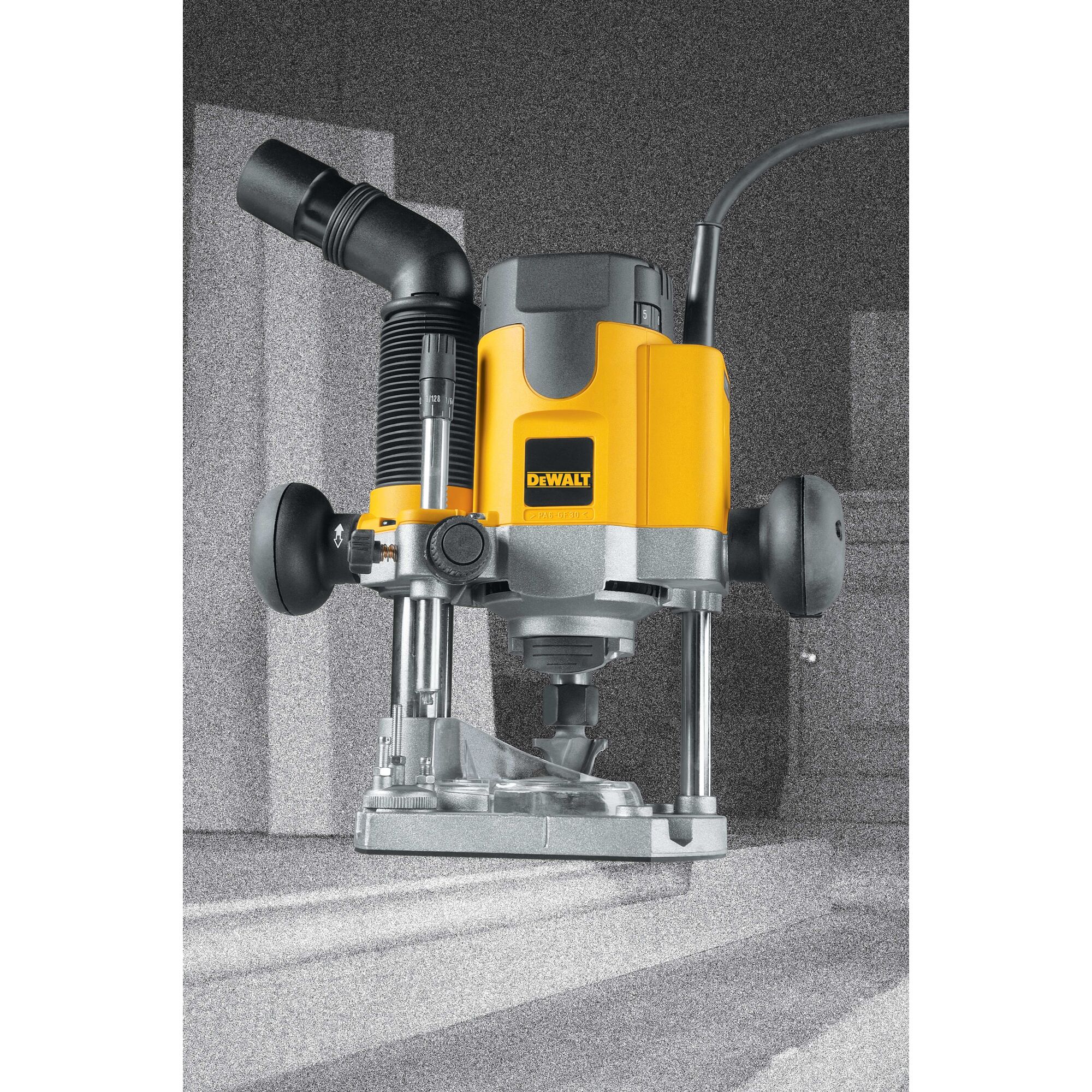 2 HP maximum motor HP EVS Plunge Router DEWALT