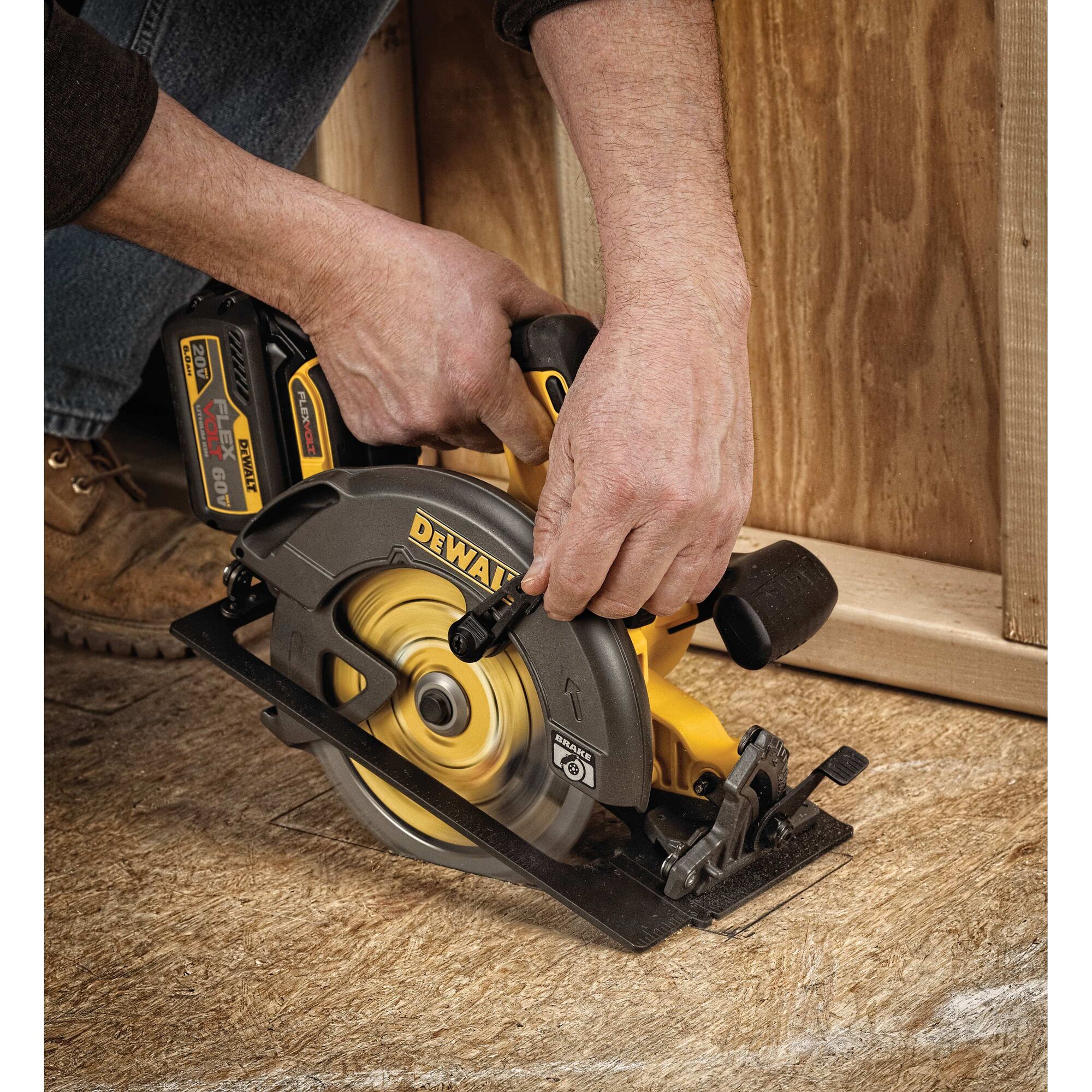 Rotary deals saw dewalt