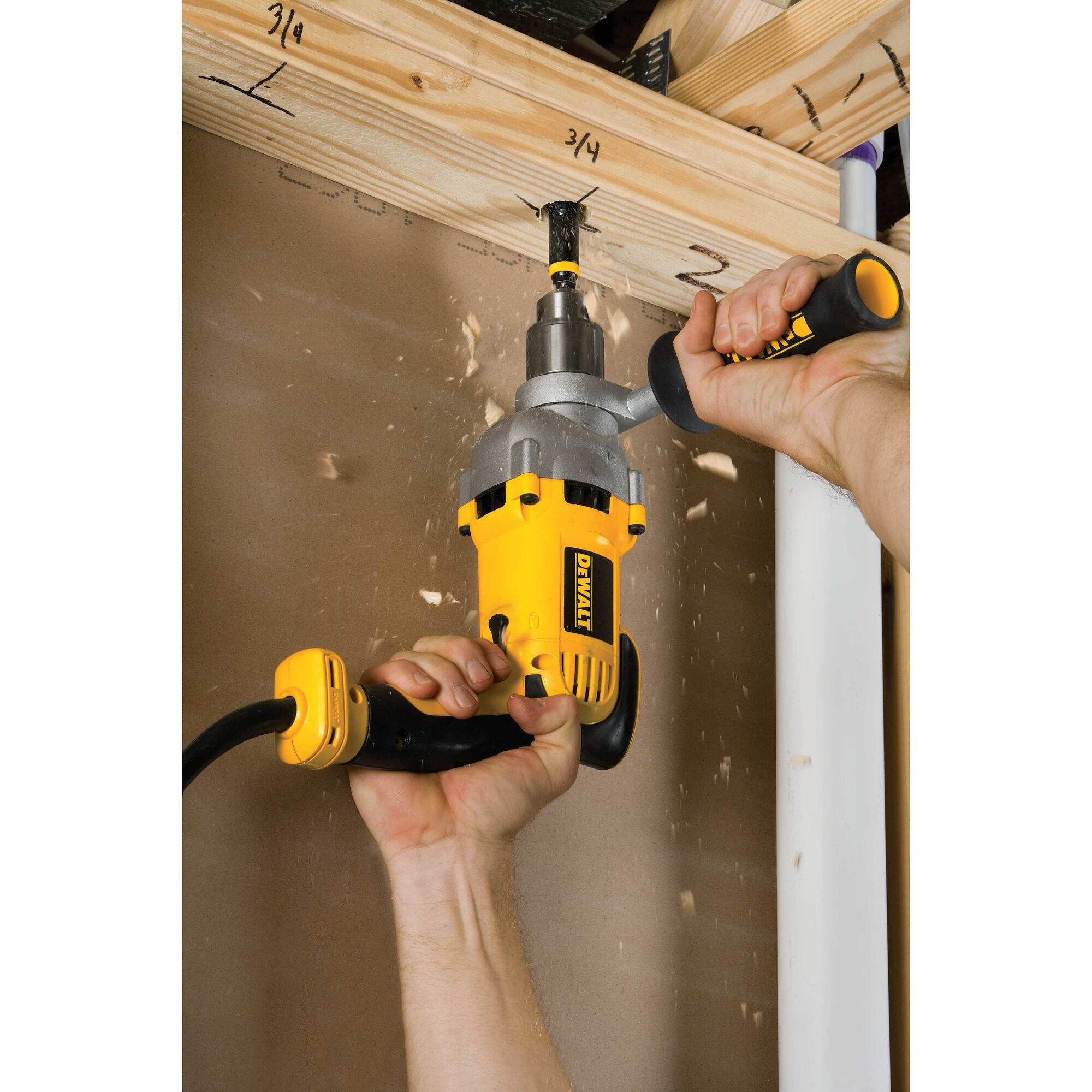 Dewalt dwd210g deals