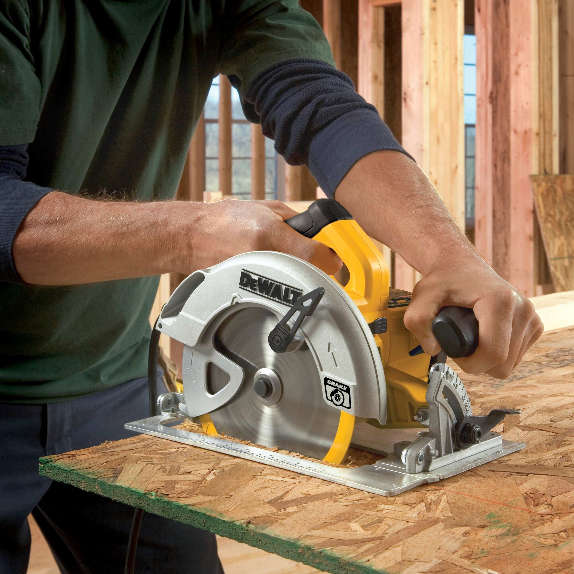 Dewalt dwe575sb shop