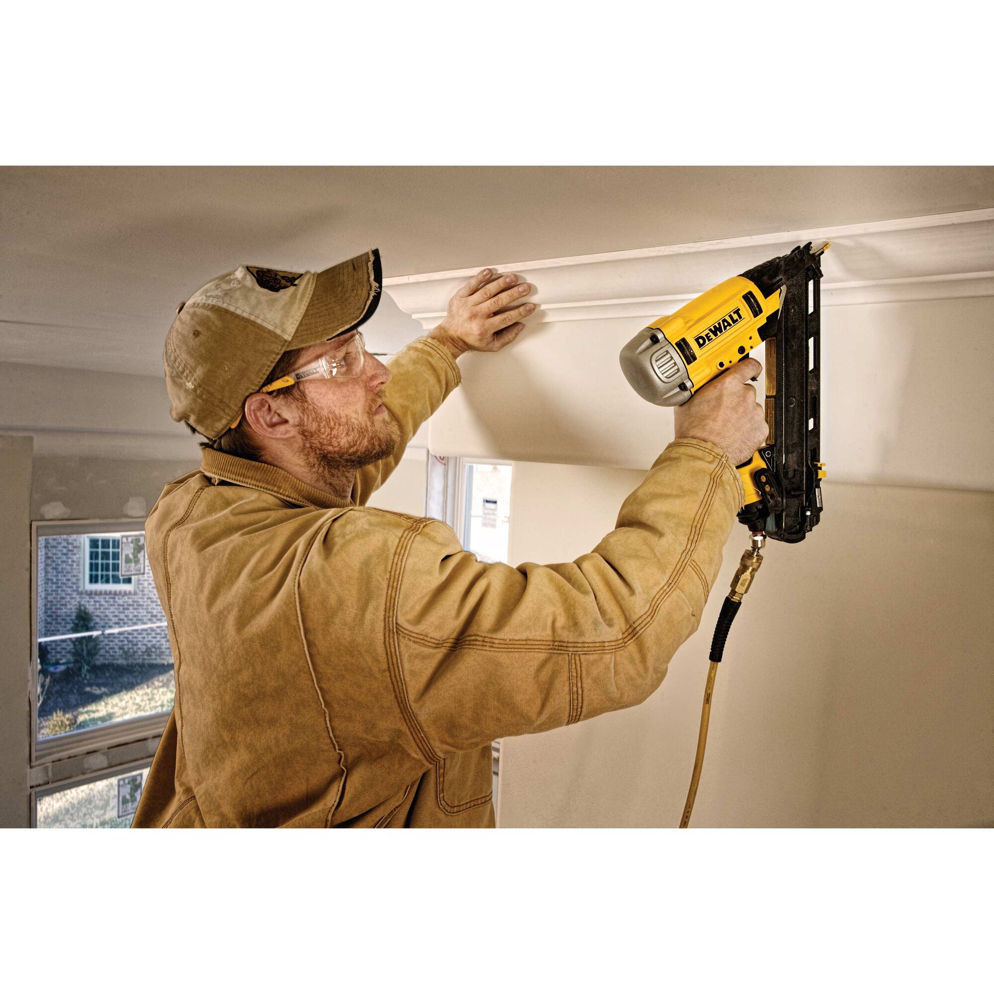 Dewalt nail gun deals pneumatic