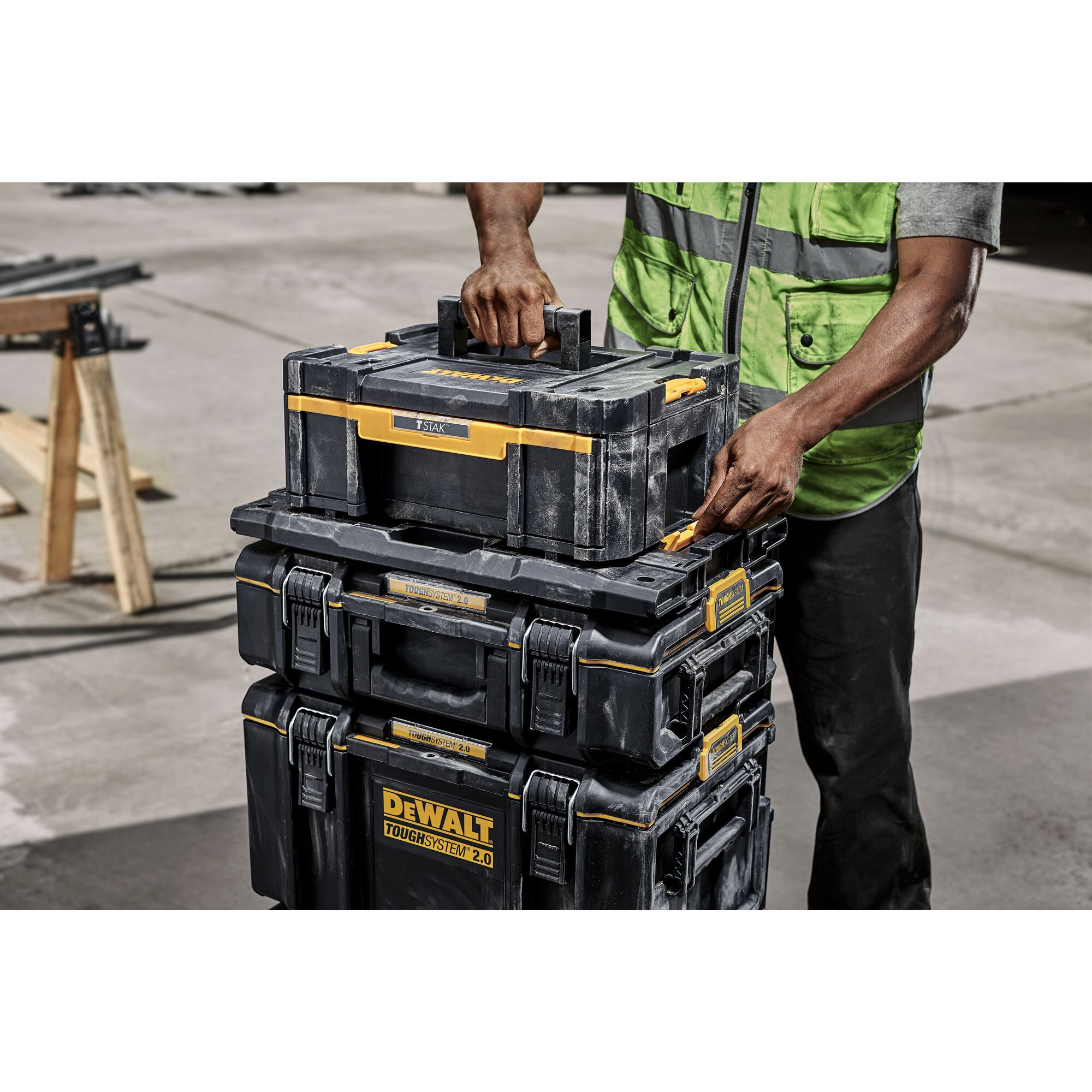 Dewalt stacking outlet system