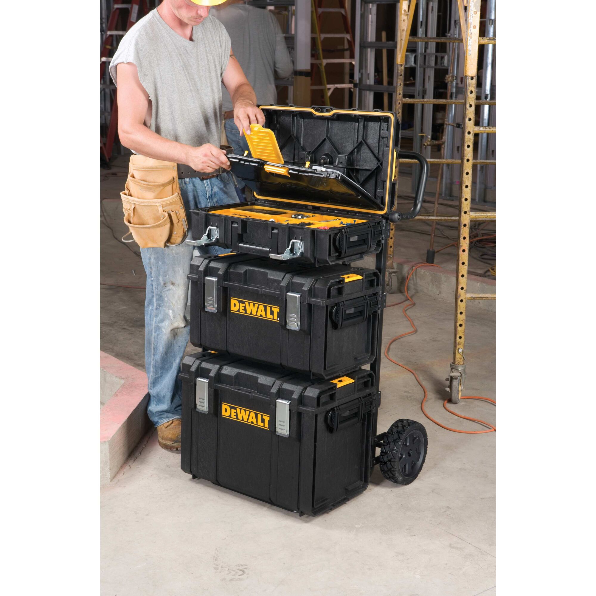 Dewalt deals toughsystem box