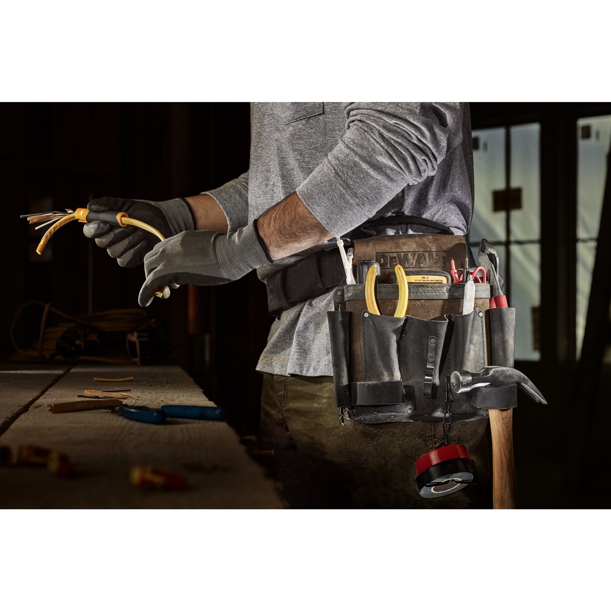 Dewalt pouch clearance