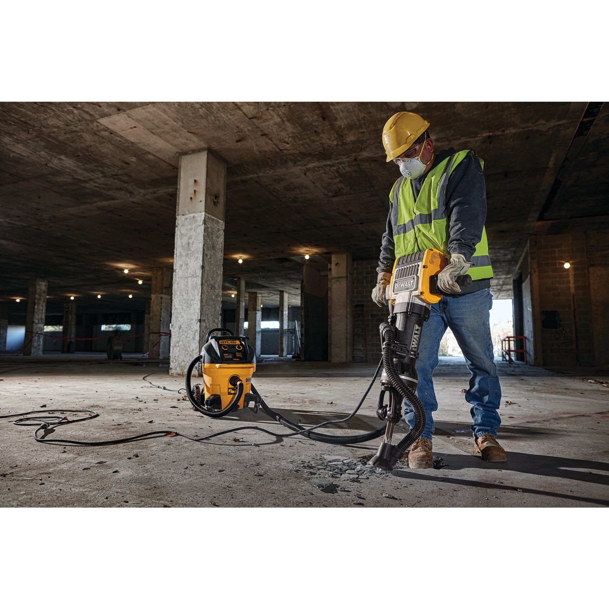 Dewalt 10 gallon dust shop extractor